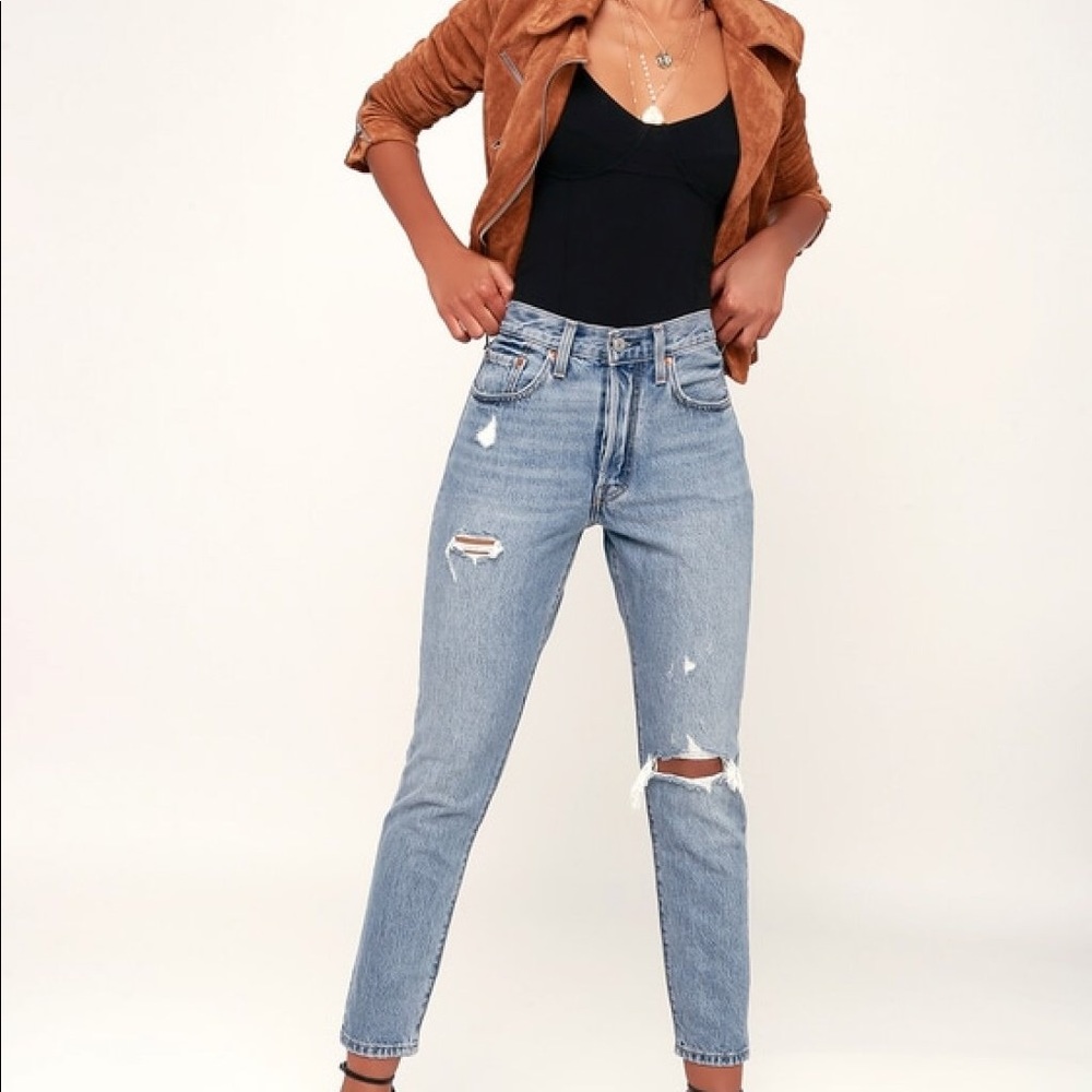 Levi’s 501 Skinny 28x28. I have not worn these.